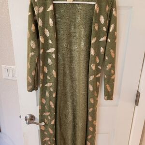 Feather print sweater